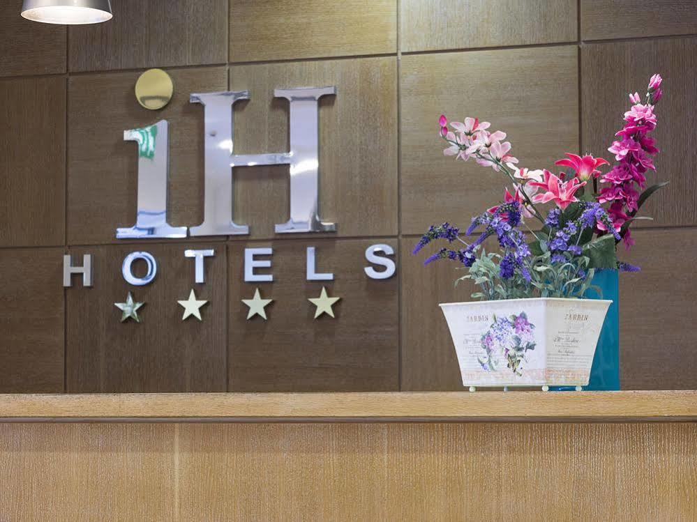 Hotel Firenze Caorle Exterior foto