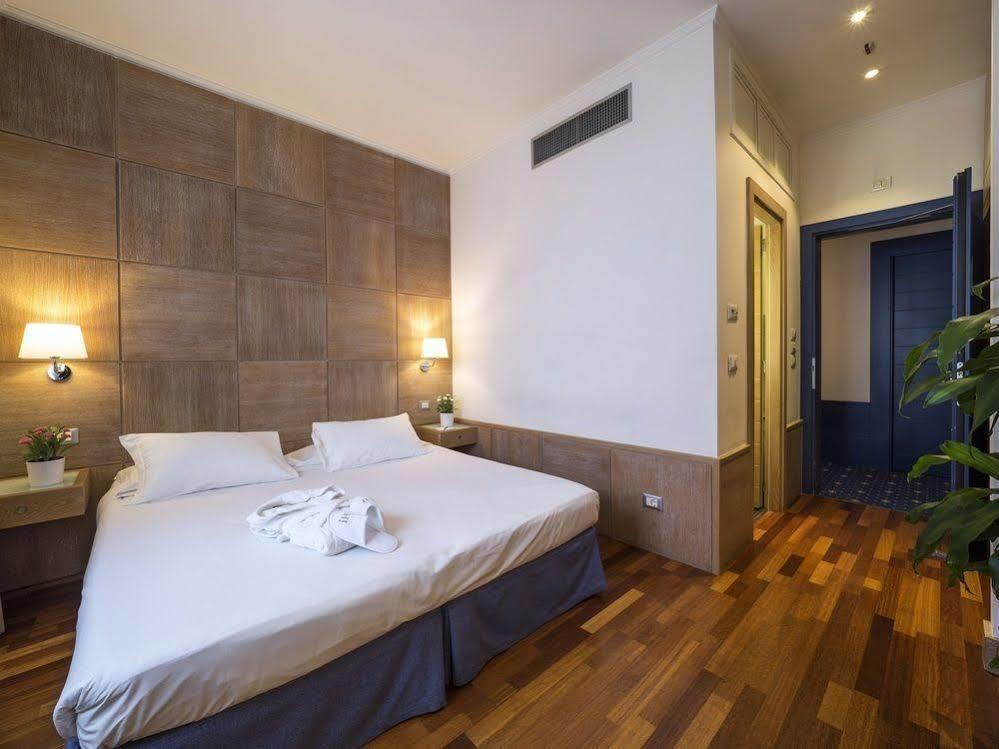 Hotel Firenze Caorle Exterior foto
