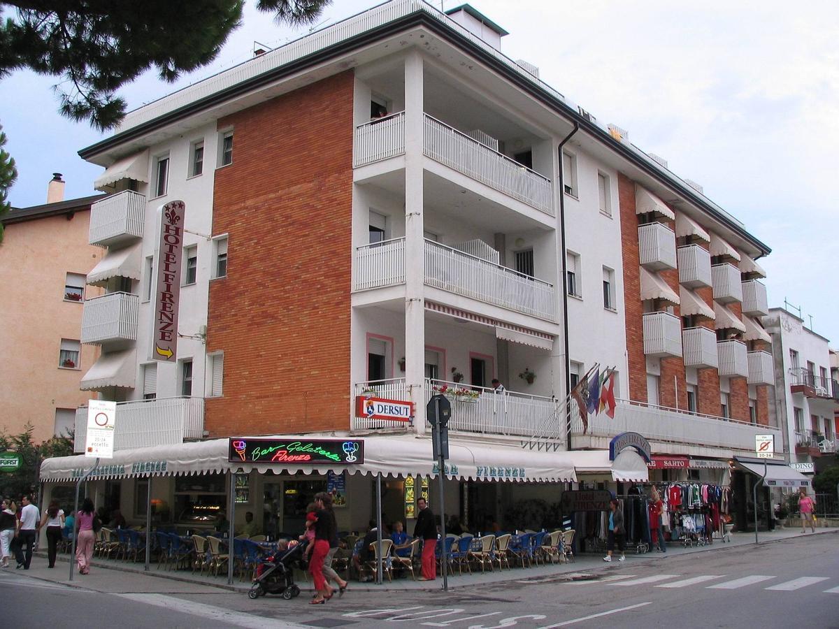 Hotel Firenze Caorle Exterior foto