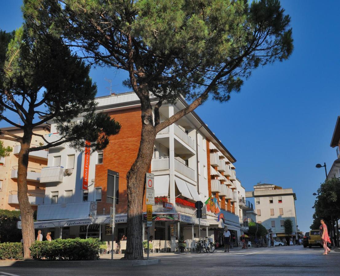 Hotel Firenze Caorle Exterior foto