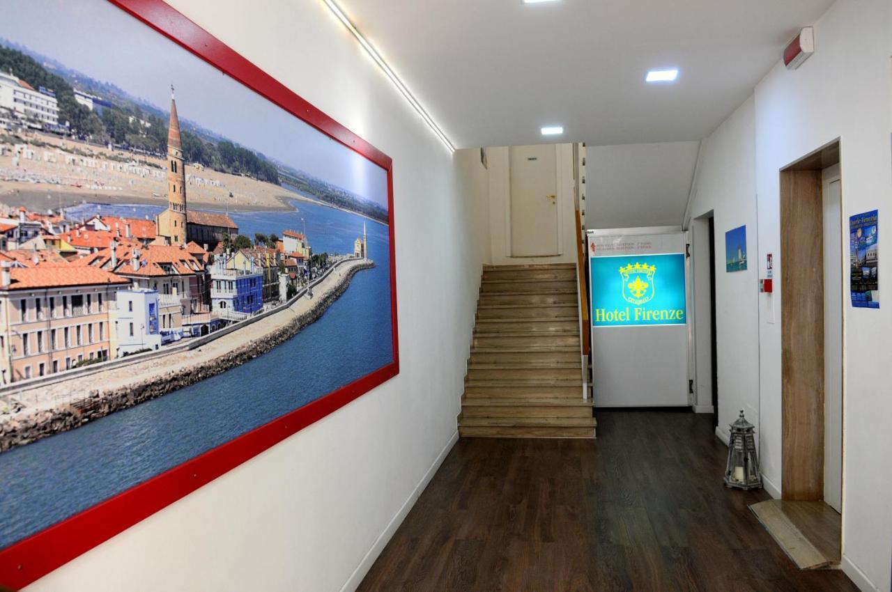 Hotel Firenze Caorle Exterior foto
